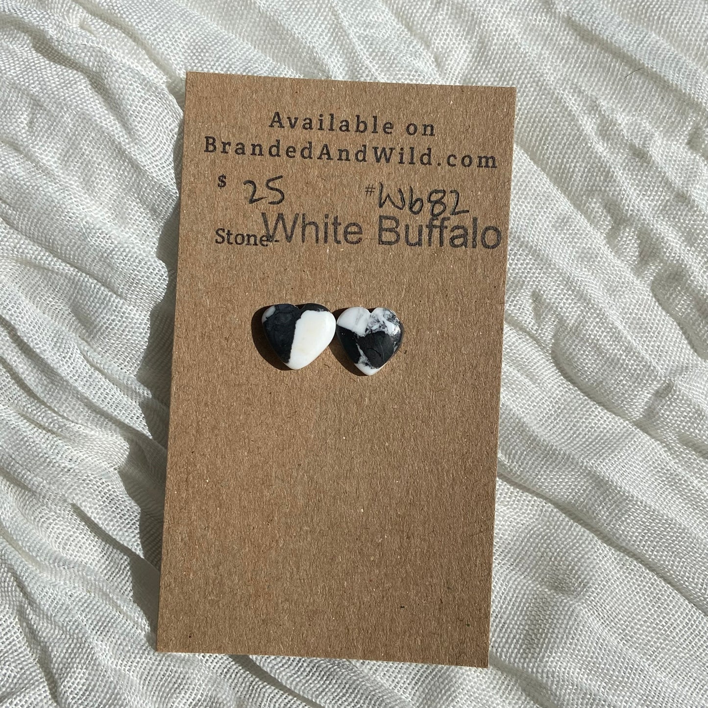 White Buffalo Cabochon - WB82 3E362CBF-407D-404A-B004-E9FB7E904B19 Brandedandwild.com