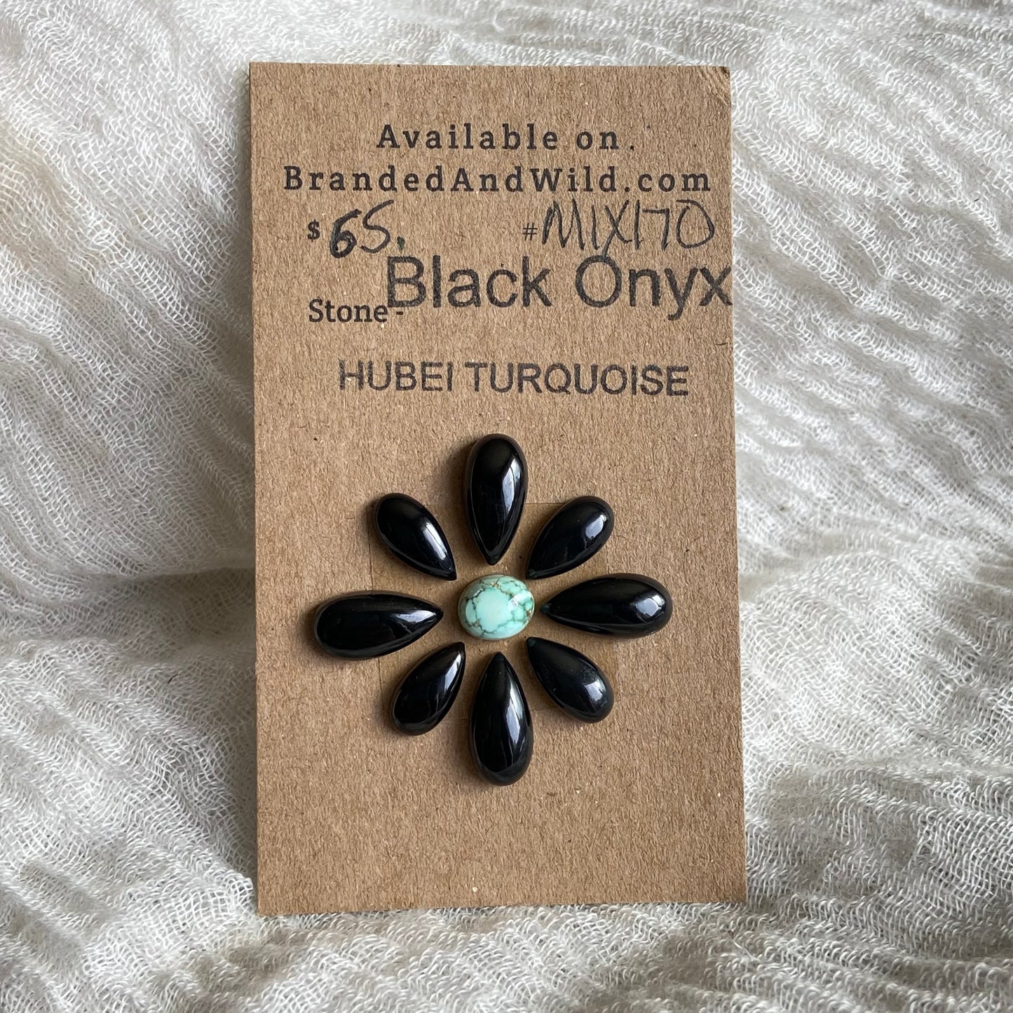 Black Onyx / Hubei Cabochon - Mix170 3EC2F8B4-6960-4063-A831-5E9A09C05350 Brandedandwild.com