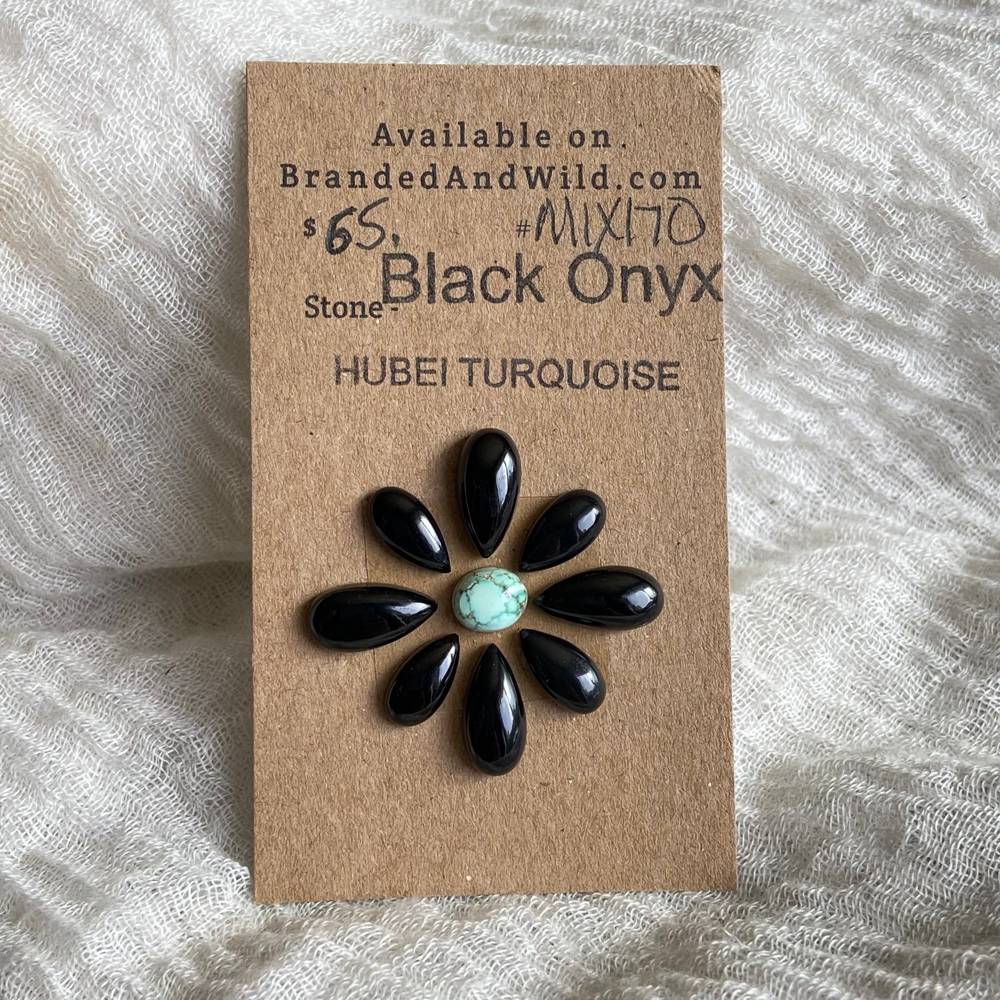 Black Onyx / Hubei Cabochon - Mix170 3EC2F8B4-6960-4063-A831-5E9A09C05350 Brandedandwild.com