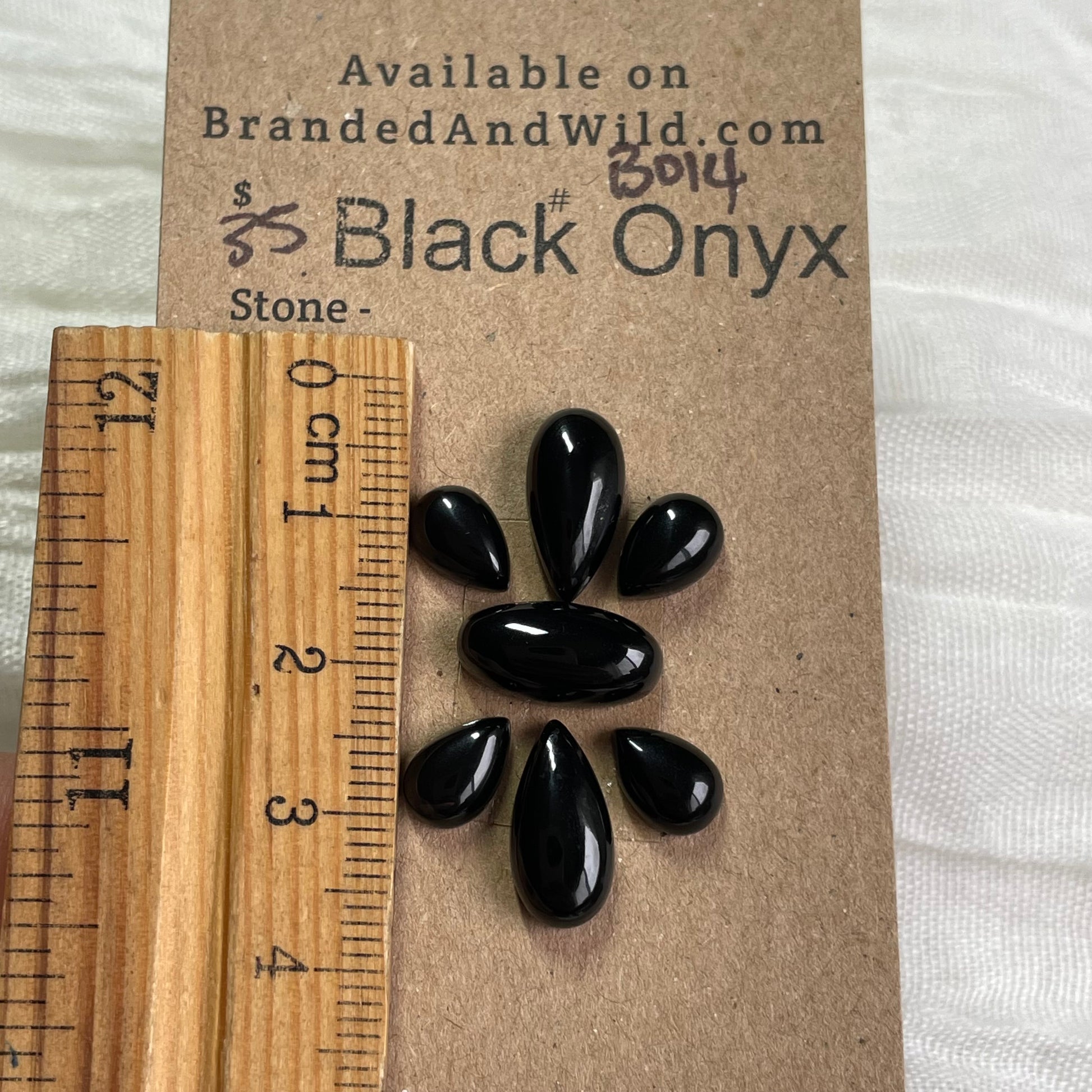 Black Onyx - Cabochon - BO14 3F11ED40-FBB5-4CF0-8FE8-1033882A1325 Brandedandwild.com