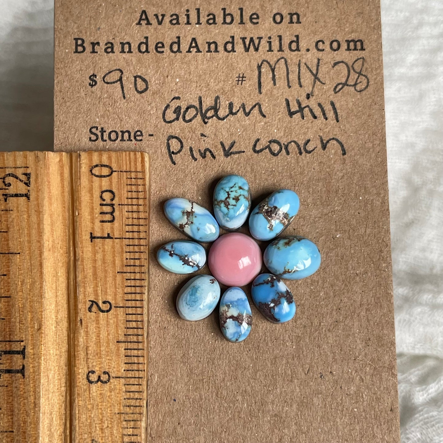 Golden Hill / Pink Conch Cabochon - MIX28