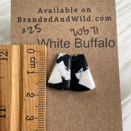 White Buffalo Cabochon - WB71 4243F501-4486-4303-AD42-393164793983 Brandedandwild.com
