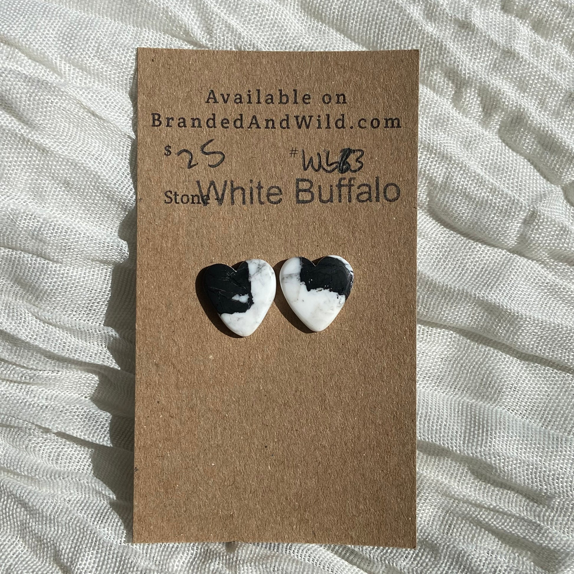 White Buffalo Cabochon - WB63 425001A5-FA99-4328-9B17-F97156F88CC9 Brandedandwild.com