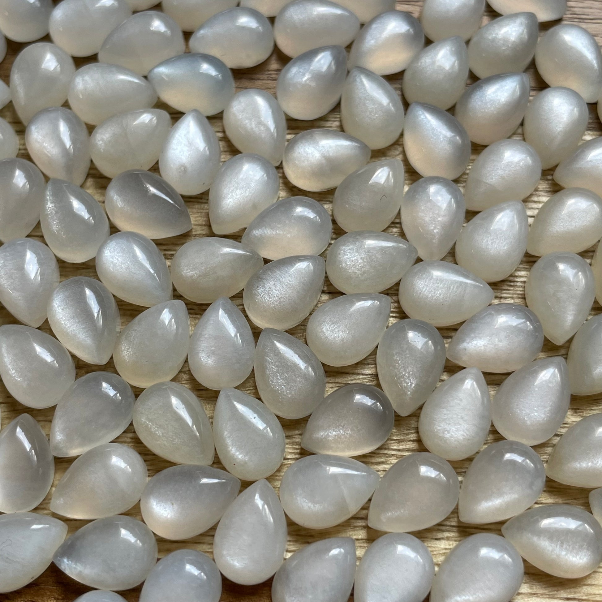 White Moonstone - 7x10 mm WM04 42C1D98D-B95F-4C67-93D4-7E80A44DD71D Brandedandwild.com