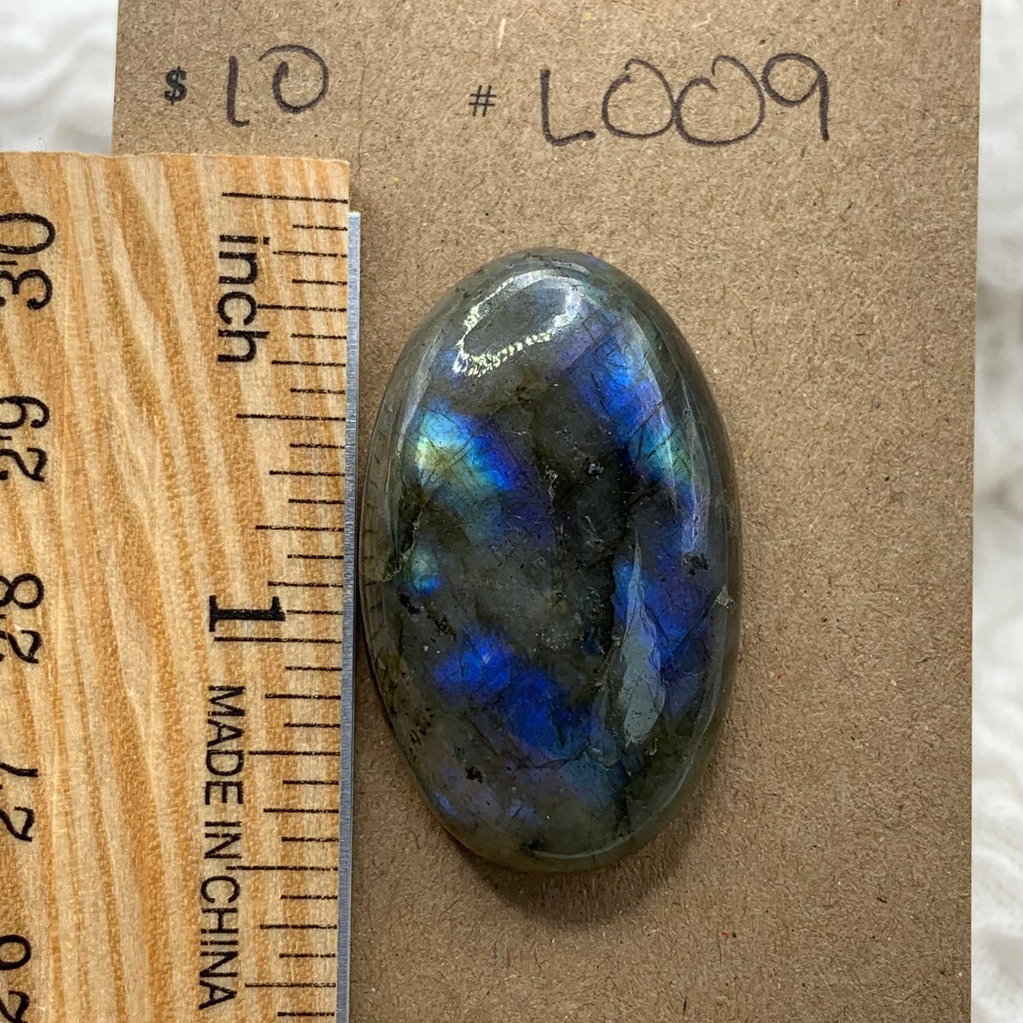 Labradorite Cabochon - L009