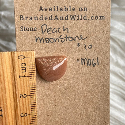 Peach Moonstone Cabochon - M061 43D28EB0-E9EF-4E6A-80C5-6D4FA4249537 Brandedandwild.com