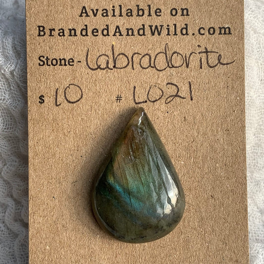 Labradorite Cabochon - L021