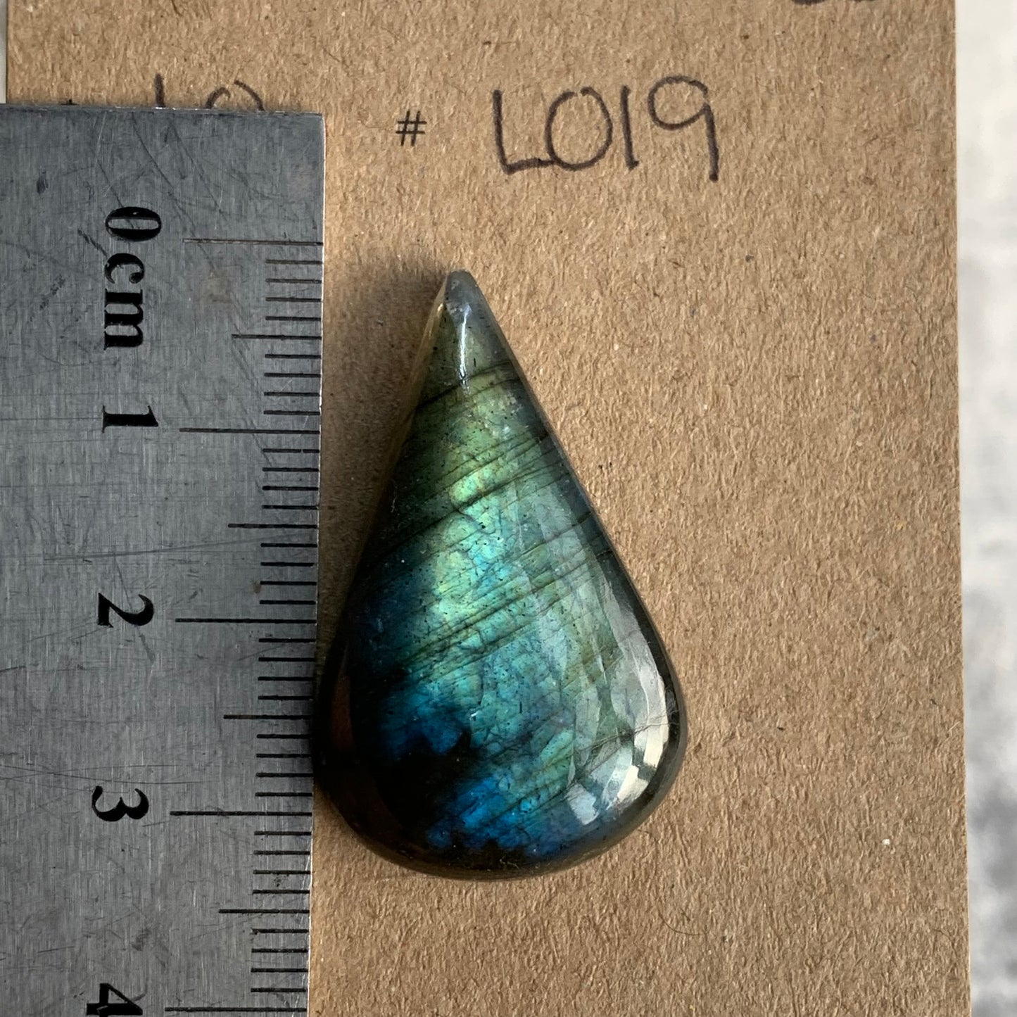 Labradorite Cabochon - L019