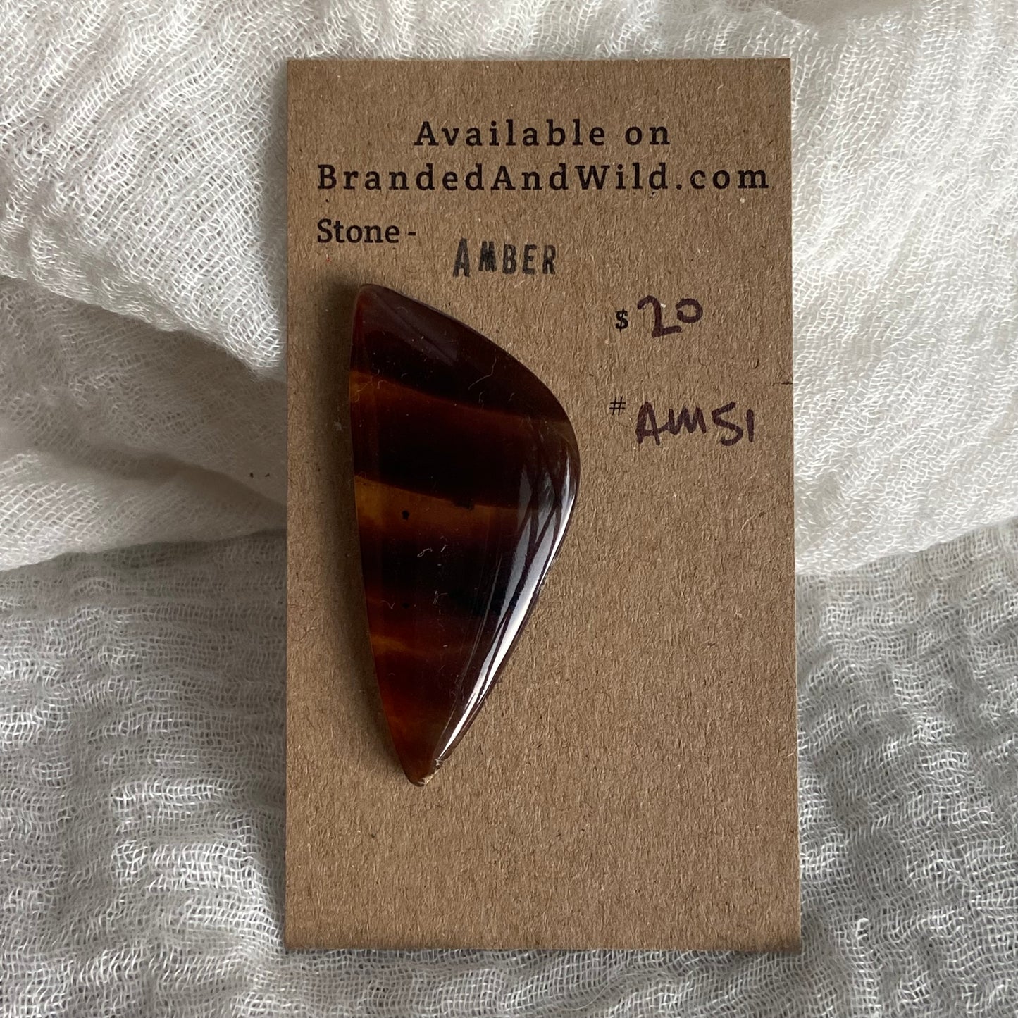 Amber Cabochon AM51