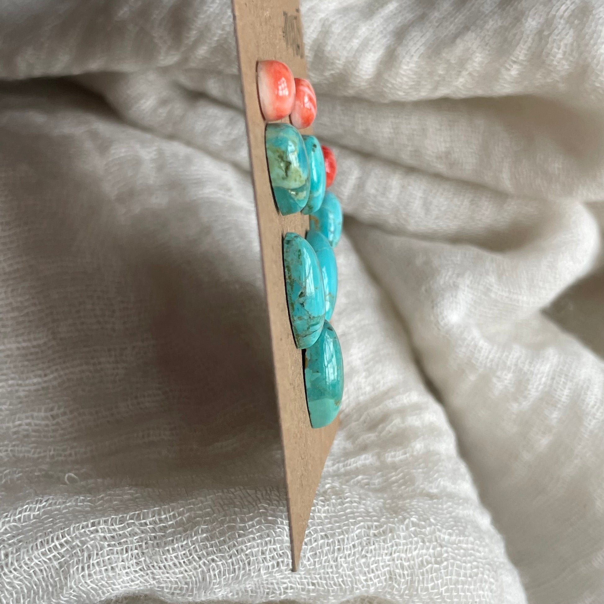 Turquoise / Oyster Shell Cabochon - MIX125 462678BD-4C94-408B-BE7C-3078A456A90B Brandedandwild.com