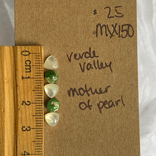 Mother of Pearl / Verde Valley Cabochon - MIX150
