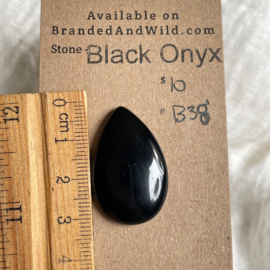 Black Onyx - Cabochon - B38 470F4F6B-2FCC-4F5F-A958-3EB535D85DC1 Brandedandwild.com
