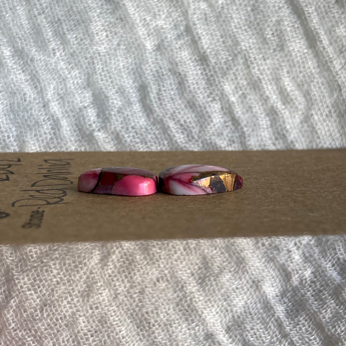 Red Dahlia Cabochon - RD42