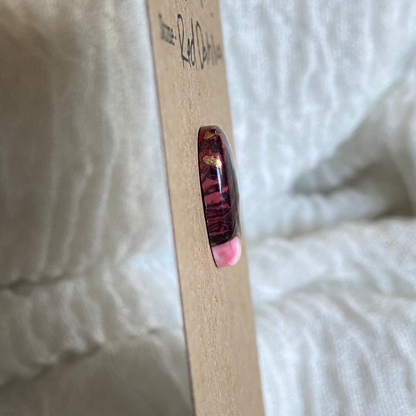 Red Dahlia Cabochon - RD65