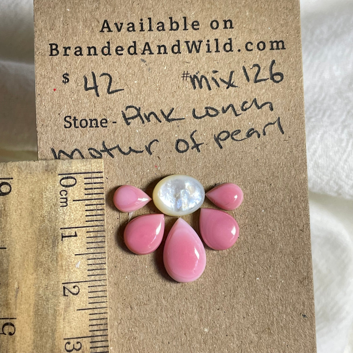 Pink Conch / Kingman Turquoise Cabochon - MIX126