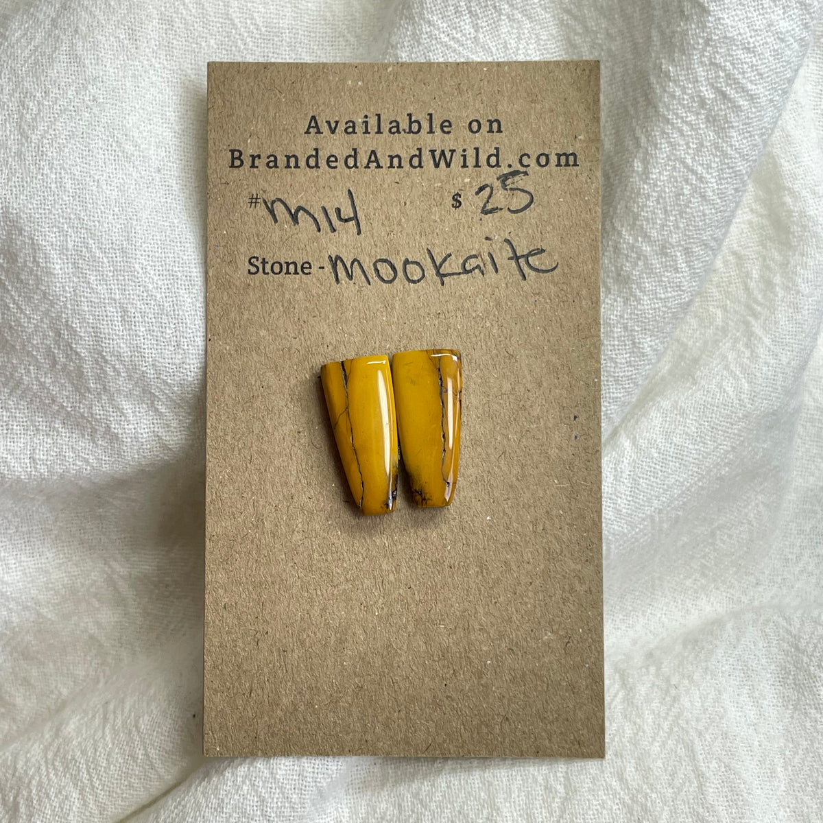 Mookaite Cabochon- M14 4E706553-F0DD-4BE4-AFD0-414FB991659E Brandedandwild.com