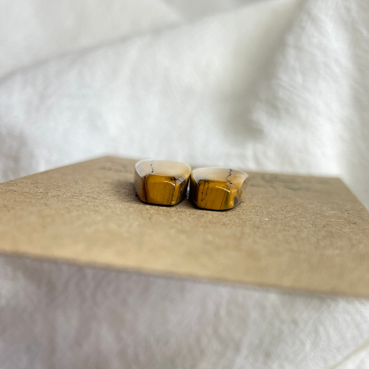 Mookaite Cabochon- M14 4EC585A6-9198-405A-908B-3F254A0DCFE7 Brandedandwild.com