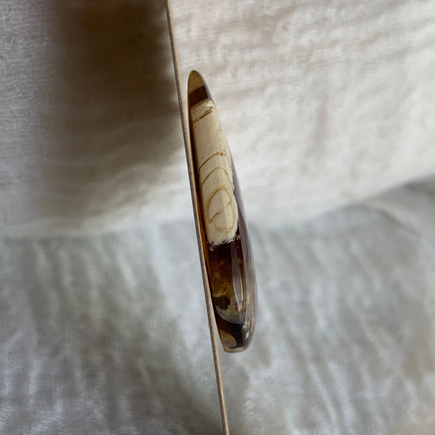 Amber Cabochon AM28