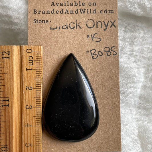 Black Onyx - Cabochon - B085 4F1DD5A3-EAA5-40DF-B6A2-BA6E4C49D51F Brandedandwild.com