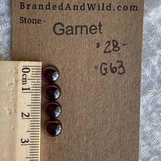 Garnet Cabochon - G63