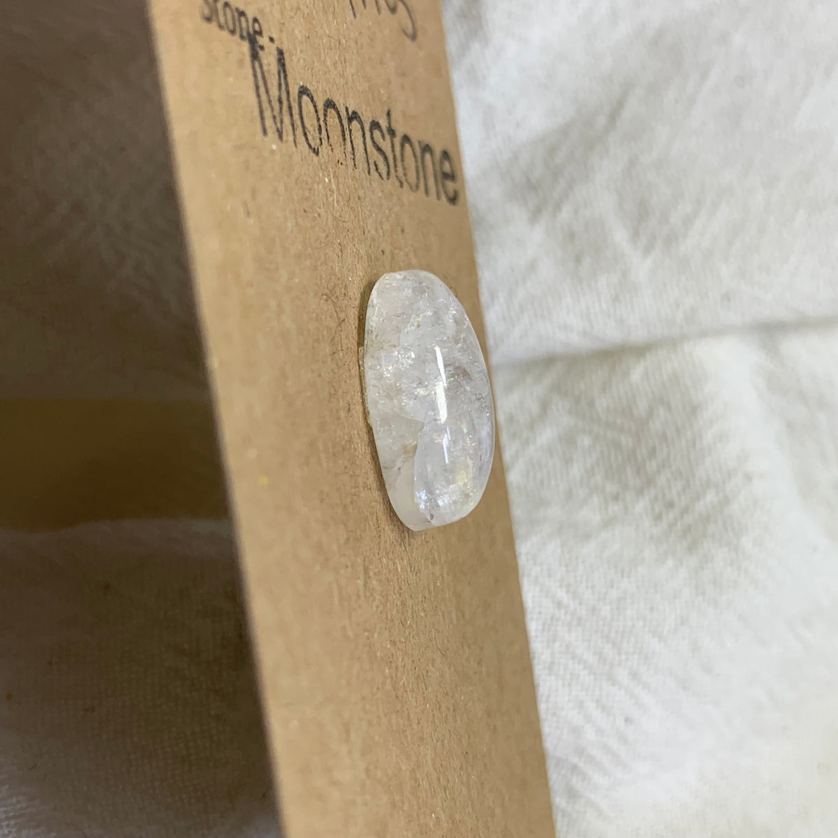 Moonstone Cabochon - M05 4F75E432-280A-4F06-997F-38C705D0864D Brandedandwild.com
