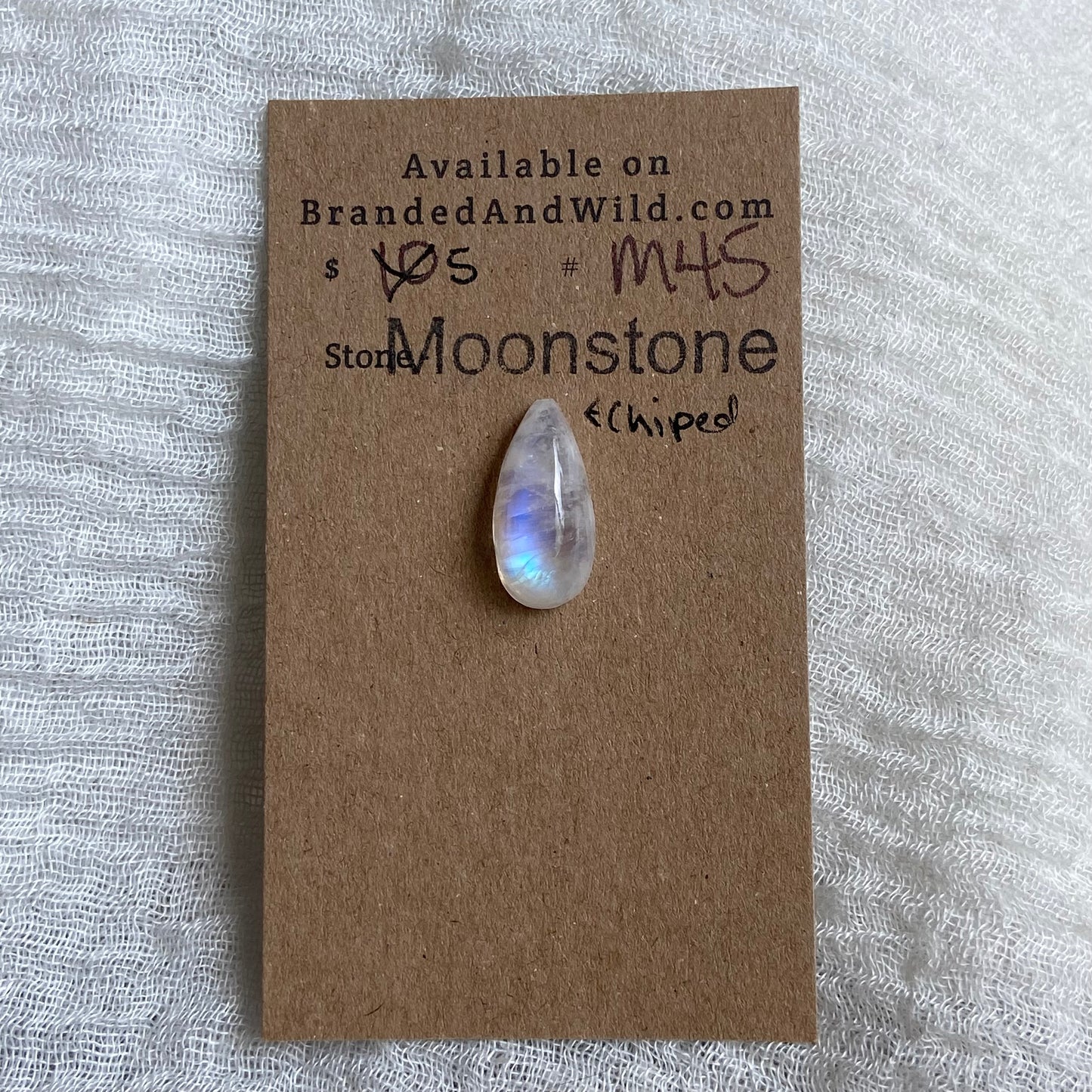 Moonstone Cabochon - M45