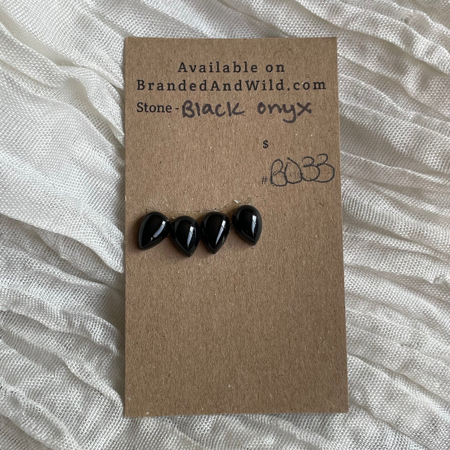 Black Onyx - Cabochon - B033 4FF7FB28-6D70-458F-B122-68E351851CB1 Brandedandwild.com