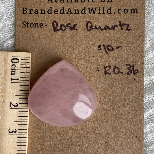 Rose Quartz Cabochon - RQ36