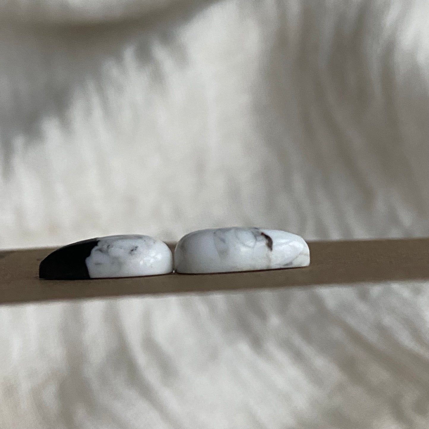 White Buffalo Cabochon - WB98