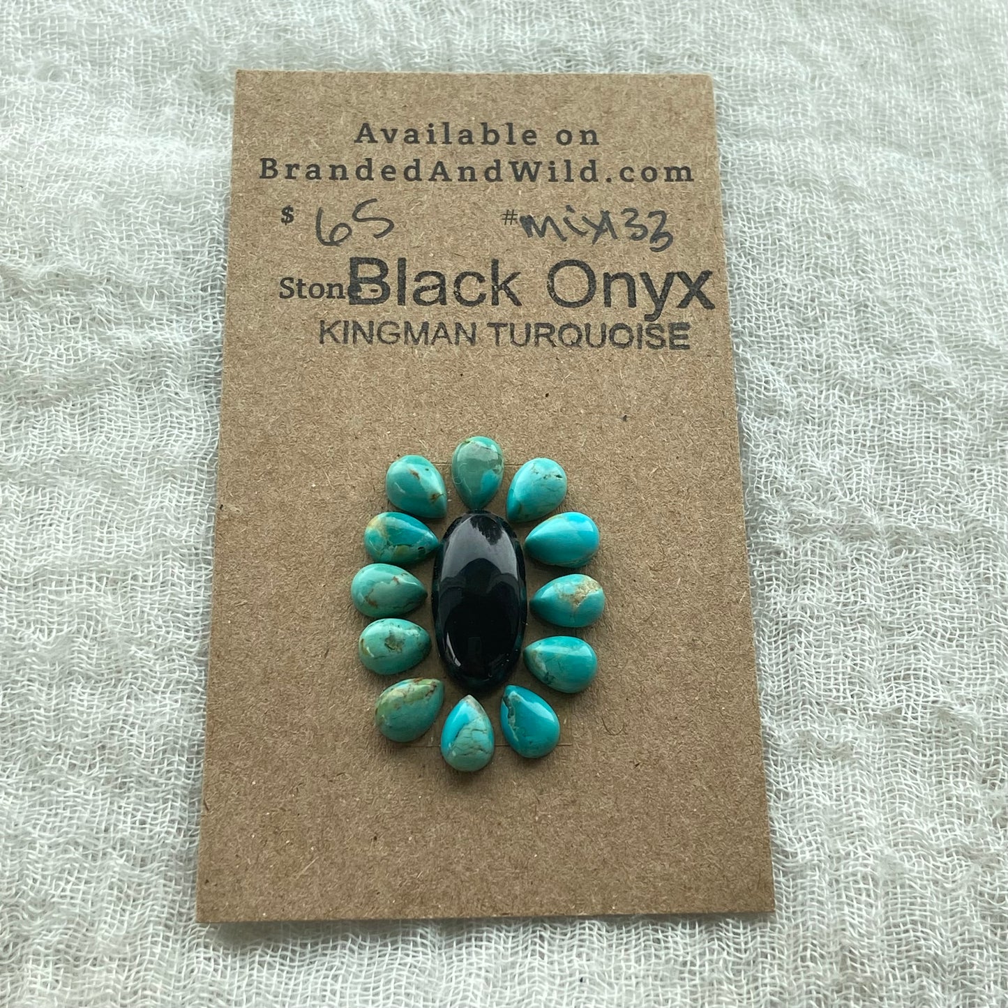 Kingman / Black Onyx Cabochon - Mix133