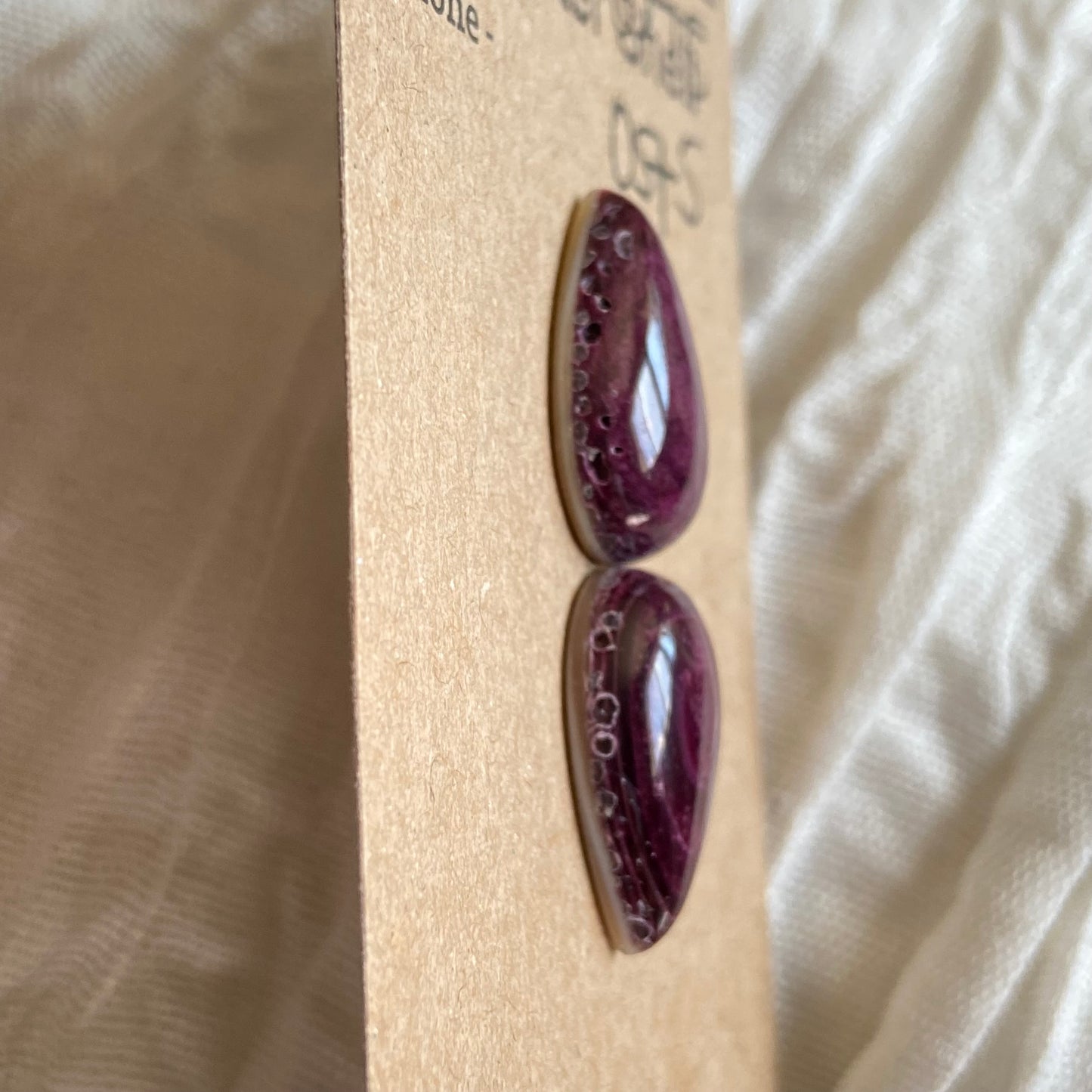 Oyster Shell Cabochon - OS75