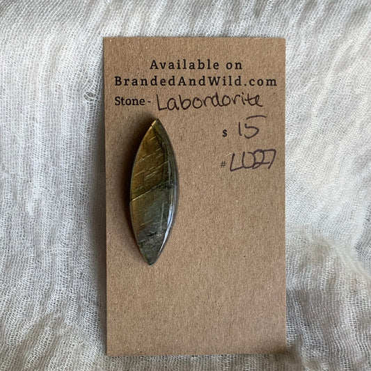 Labradorite Cabochon - L027