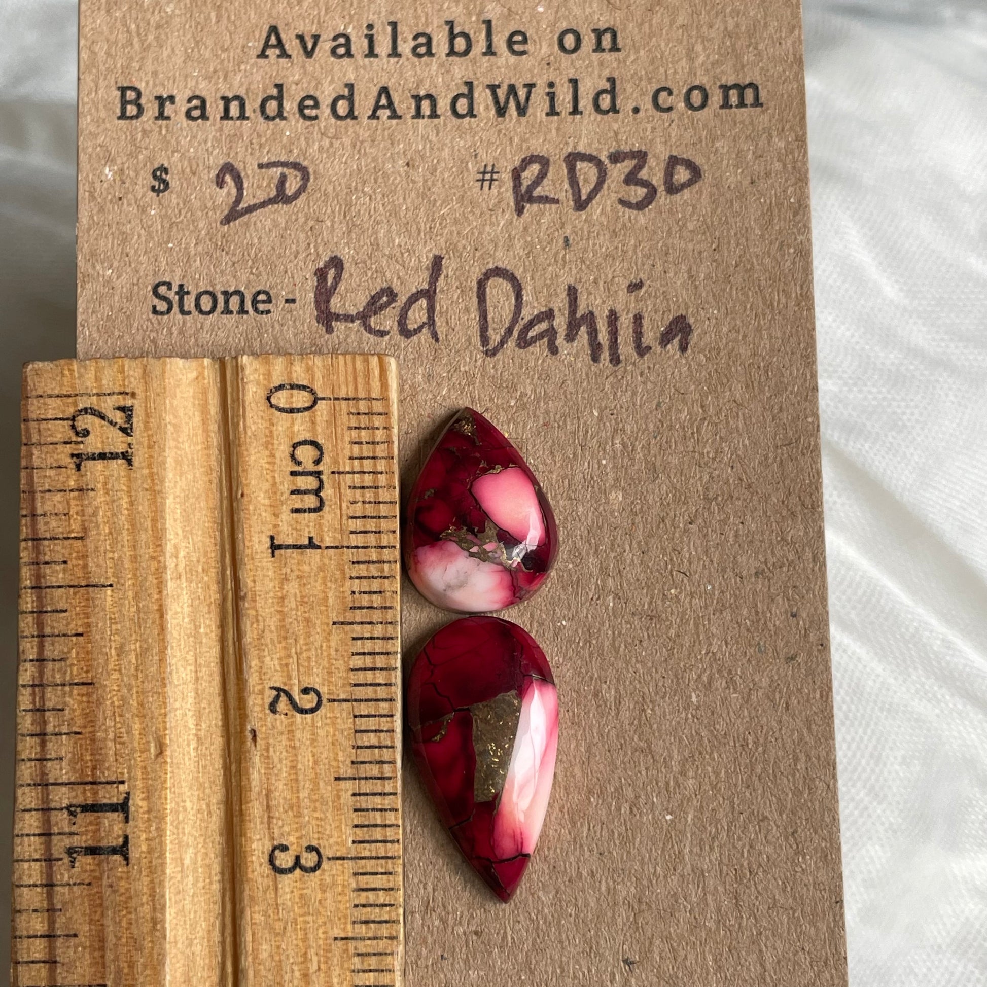 Red Dahlia Cabochon - RD30 54E81B54-17C3-4212-8934-566EB897D0FA Brandedandwild.com