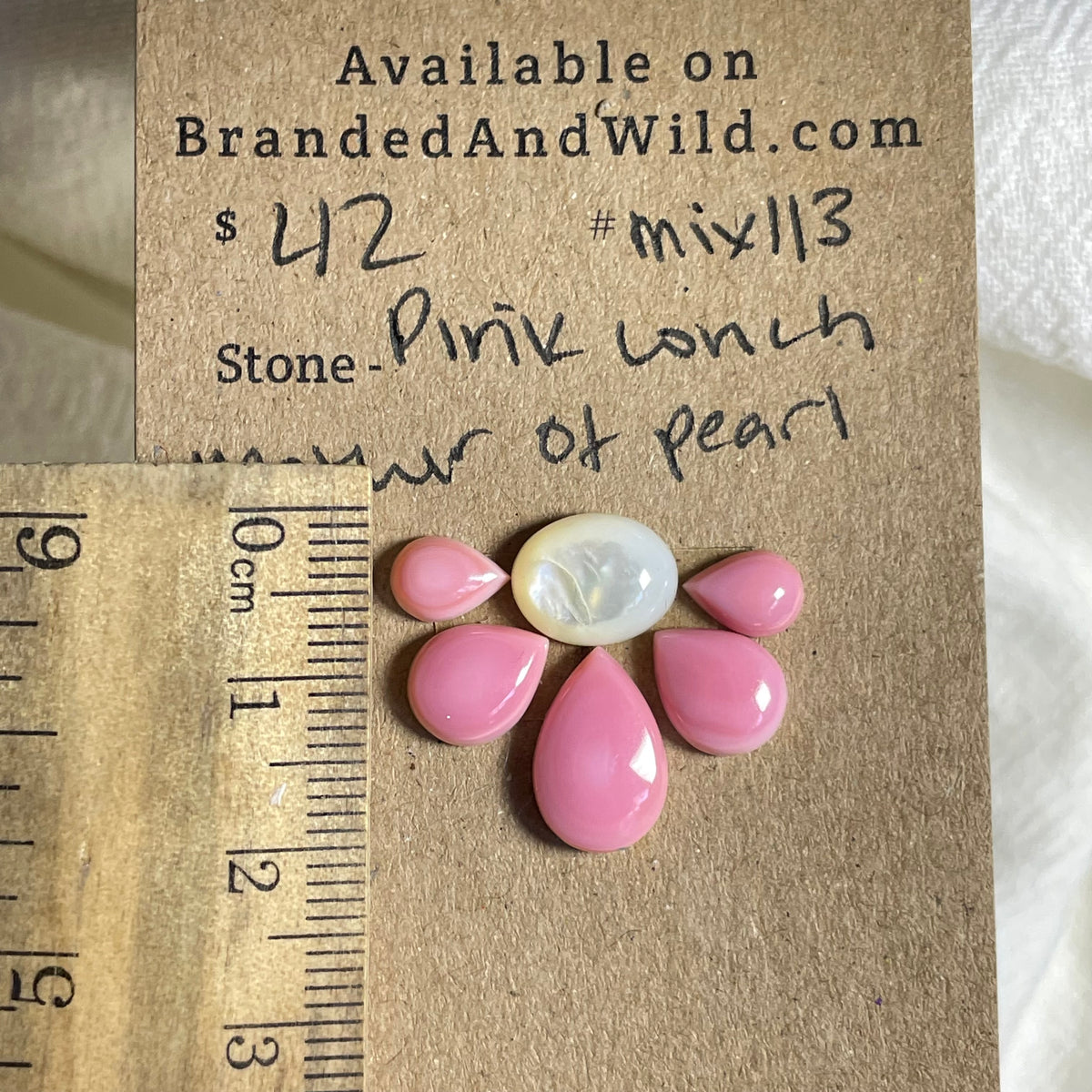 Pink Conch / Kingman Turquoise Cabochon - MIX113