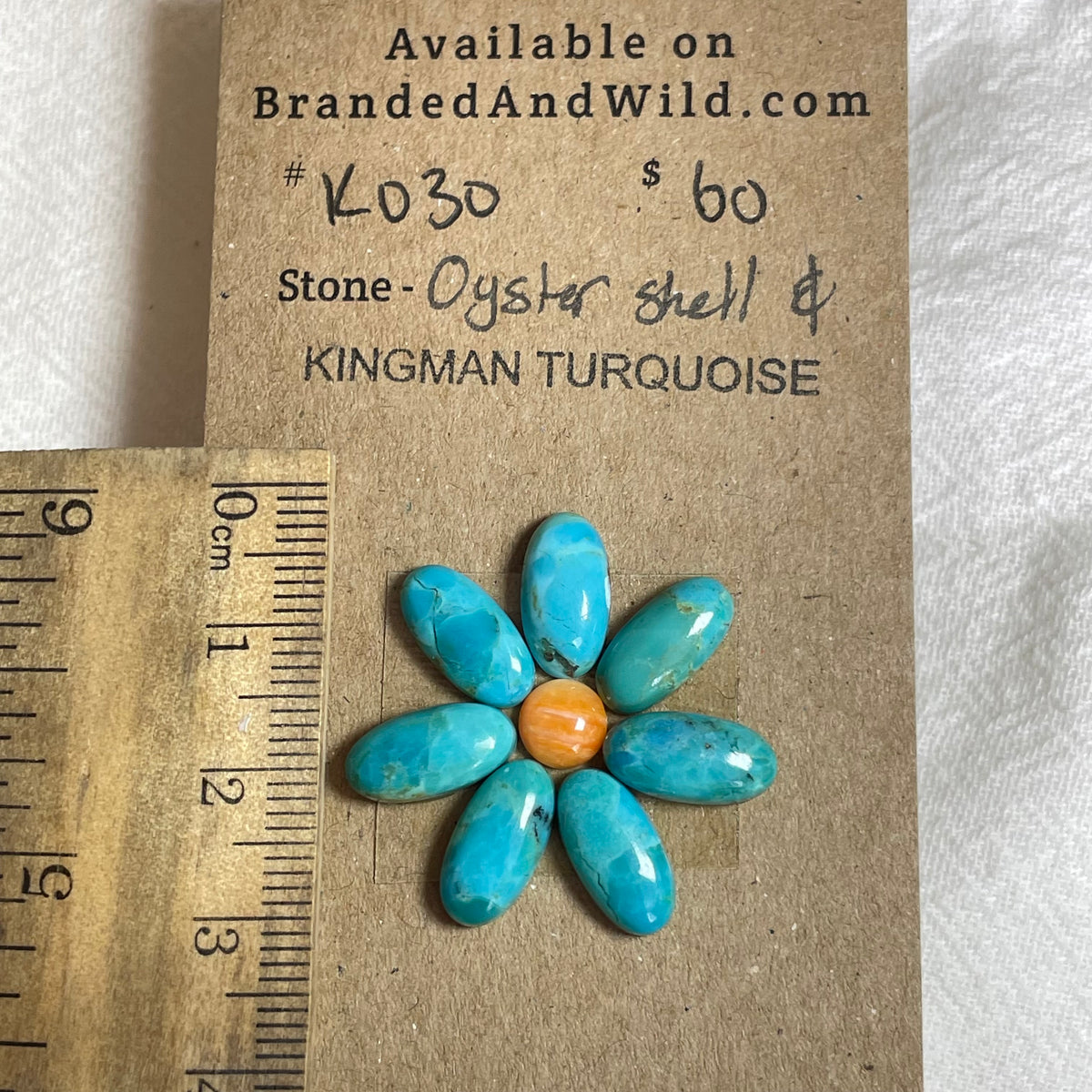 Kingman Turquoise / Oyster Shell Cabochon - KO30