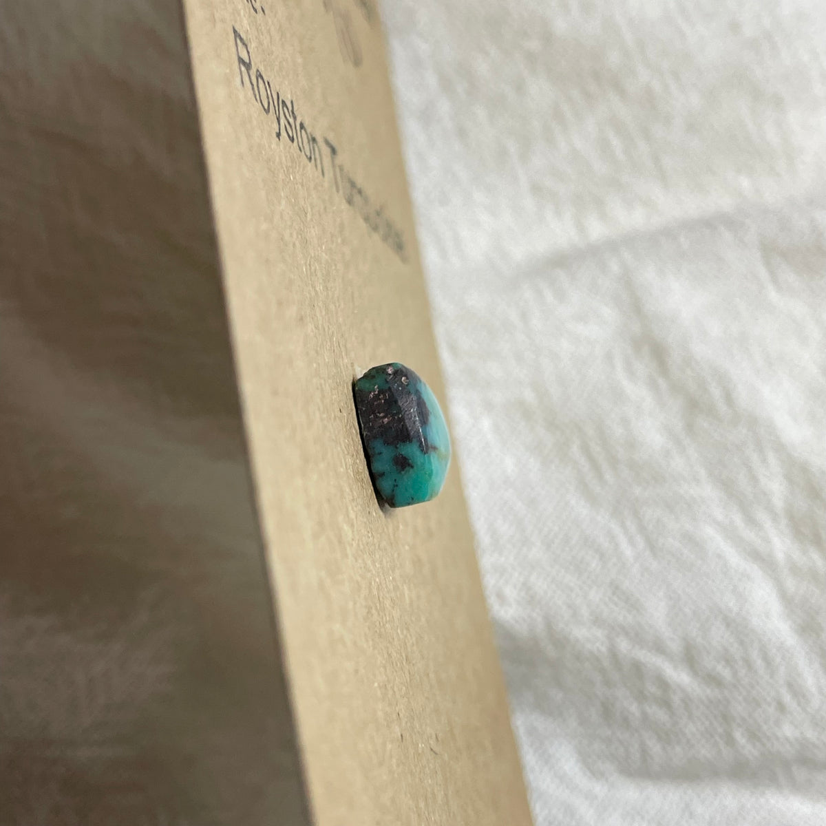 Royston Turquoise Cabochon - R48
