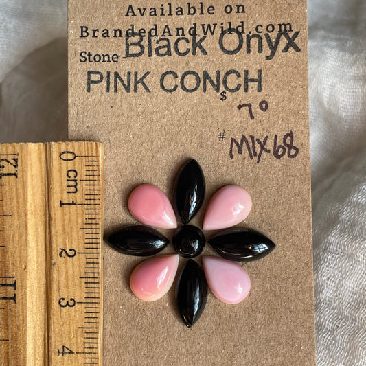 Pink Conch / Black Onyx Cabochon - Mix68