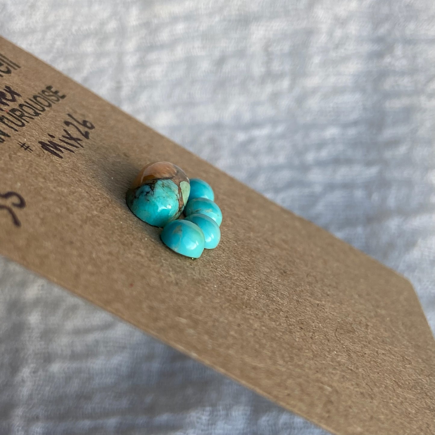 Kingman / Oyster Shell Cabochon - Mix26
