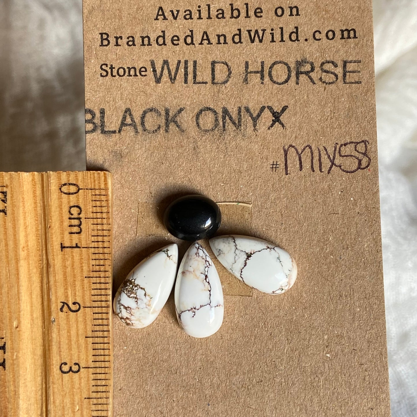 Wild Horse / Black Onyx Cabochon - MIX58