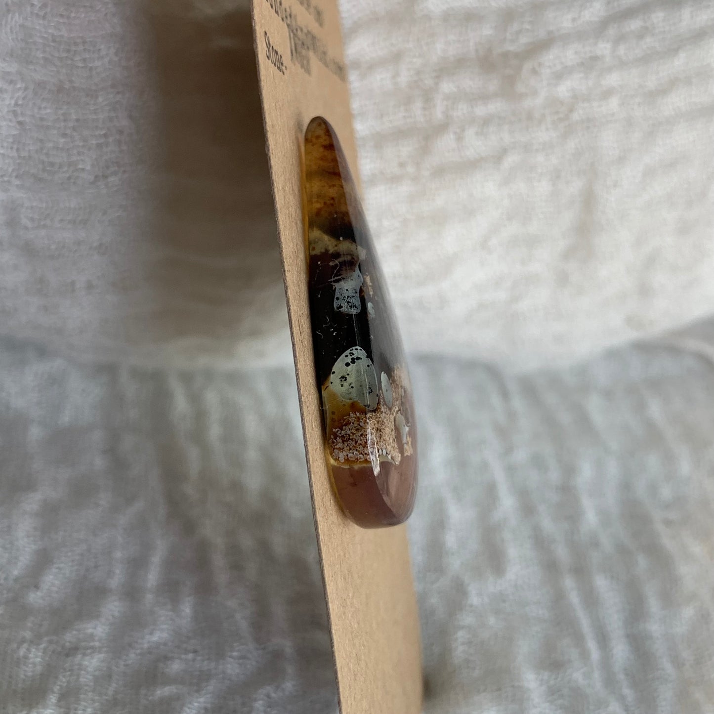 Amber Cabochon AM47