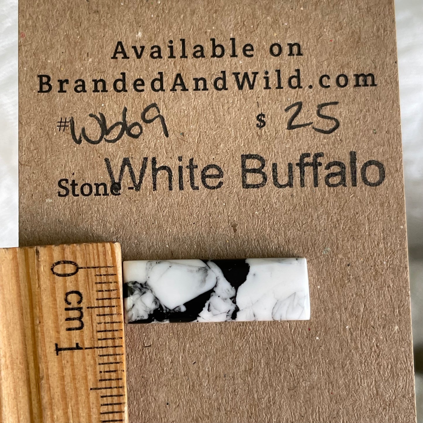 White Buffalo Cabochon - WB69