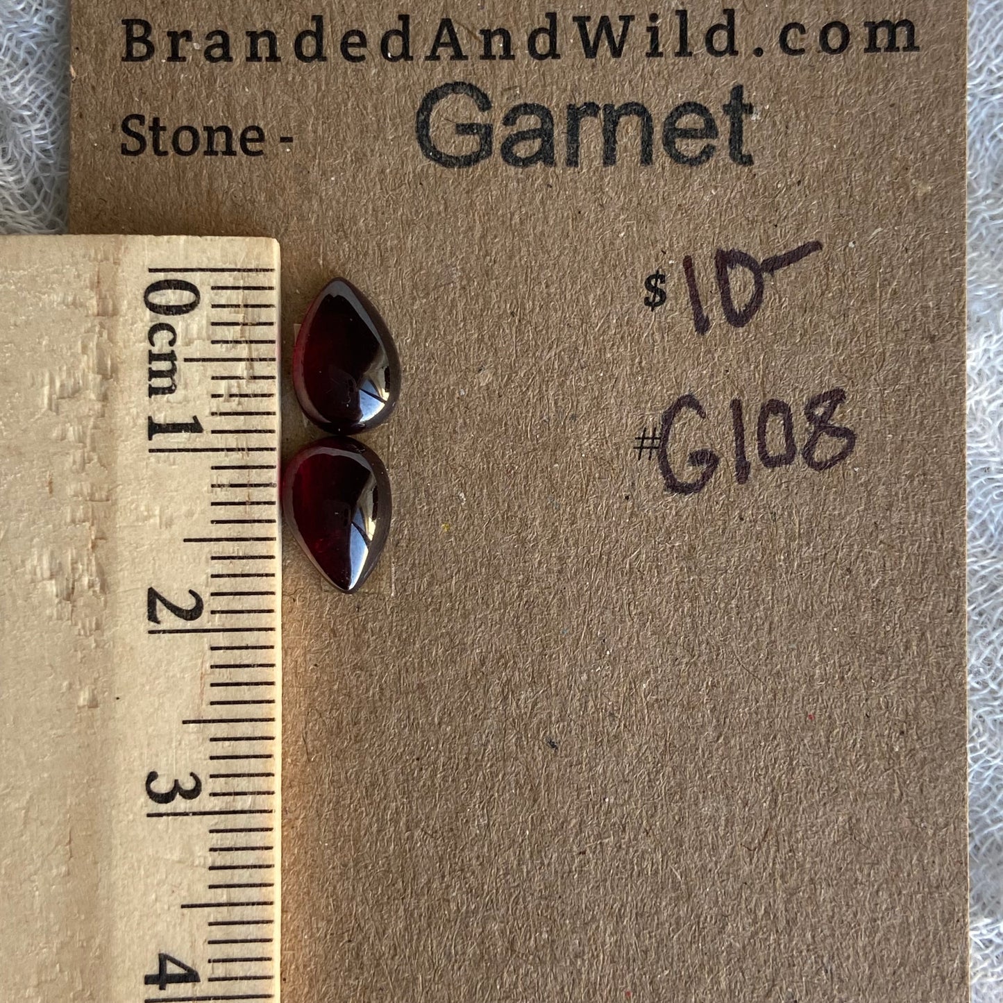 Garnet Cabochon - G108