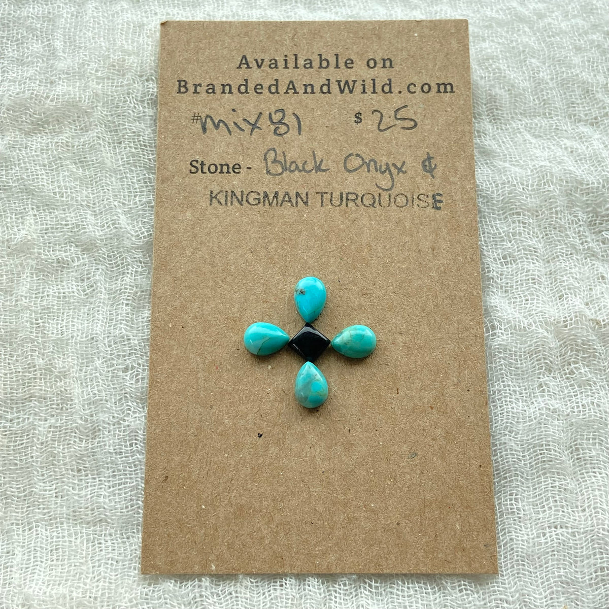 Kingman / Black Onyx Cabochon - MIX81
