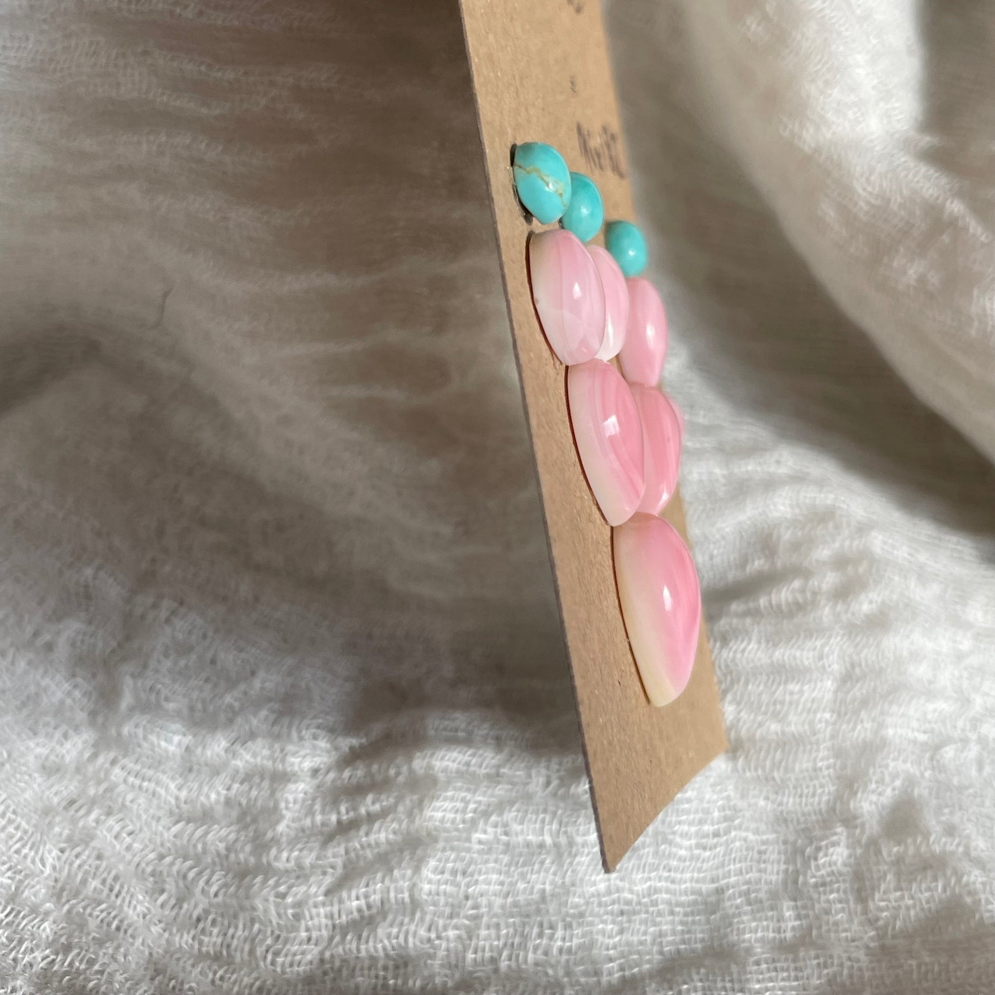 Kingman / Pink Conch Cabochon - Mix182 5B3349E3-E2E2-4F10-9B05-977C9F014993 Brandedandwild.com