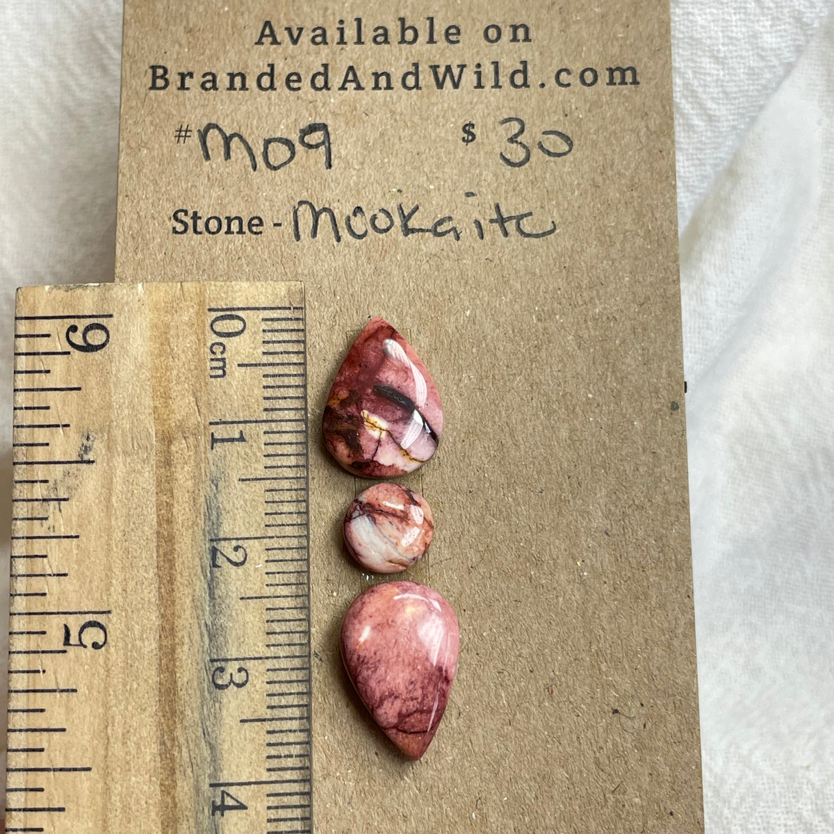 Mookaite Cabochon- M09 5B65AE4F-C657-4CCC-9FEB-A17A1CD1BE36 Brandedandwild.com