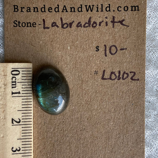 Labradorite Cabochon - L0102