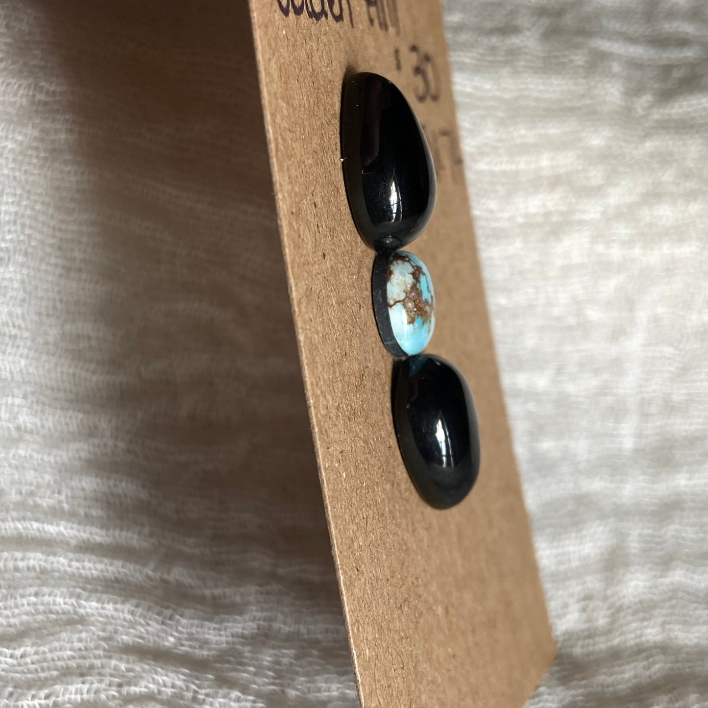 Black Onyx / Golden Hill Cabochon - MIX74