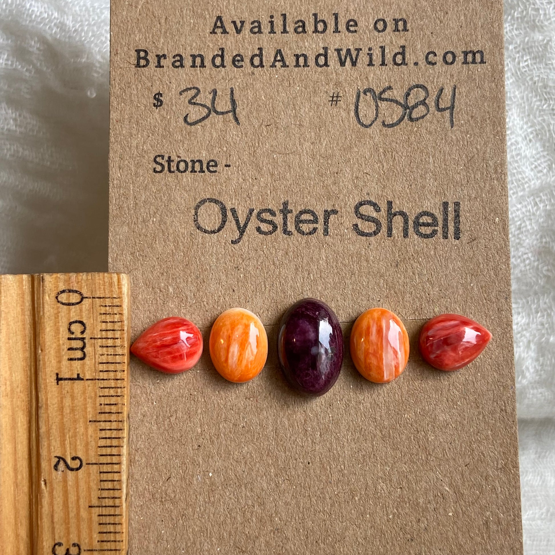 Oystershell Cabochon - OS84 5BD50763-A1C6-4465-8B24-042EF4815D42 Brandedandwild.com