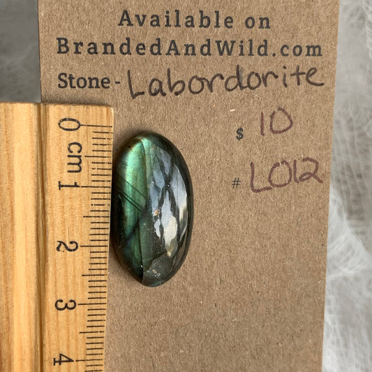 Labradorite Cabochon - L012