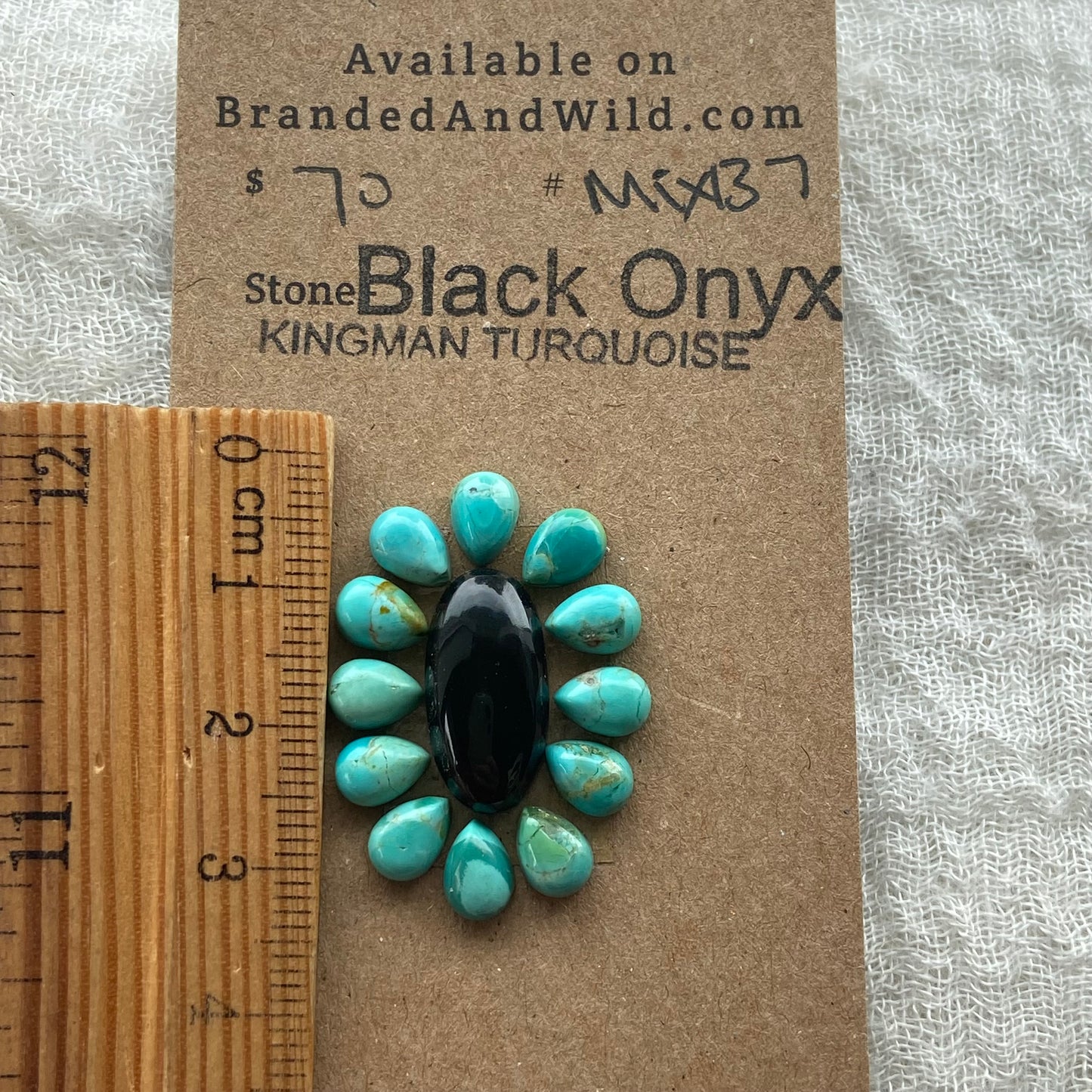 Kingman / Black Onyx Cabochon - Mix137